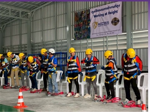 บริการทำความสะอาดตึกสูง