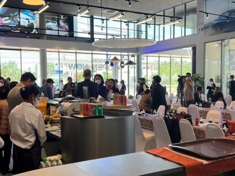 บริการแม่บ้านจัดบูธ